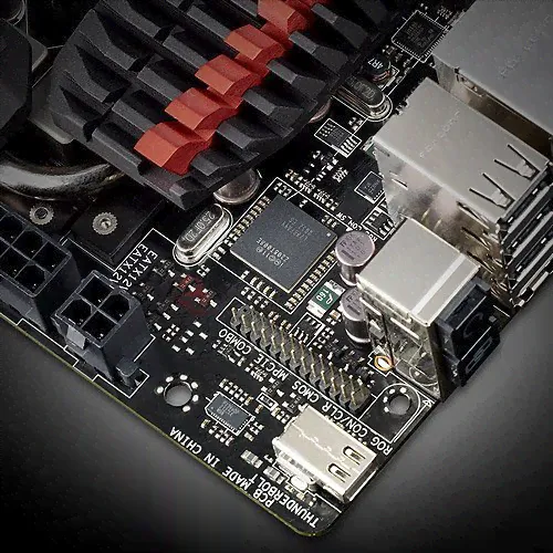 Материнская плата ASUS ROG Maximus V Extreme-1