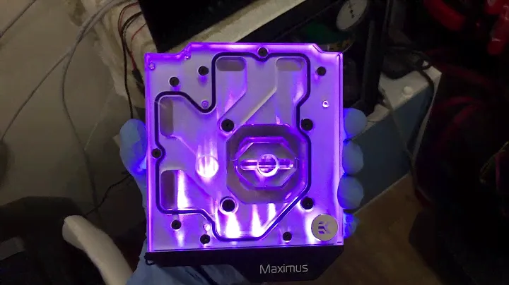 EK-Momentum ROG Maximus XI Extreme D-RGB - Plexi