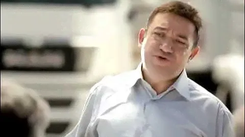 Petrol Ofisi MAXIMUS 10W-40: Yolun Ustalarinin Yagi Eksik Olmasin.