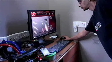 Asus Republic of Gamers Maximus V Gene Z77 Motherboard + 2600K: First boot